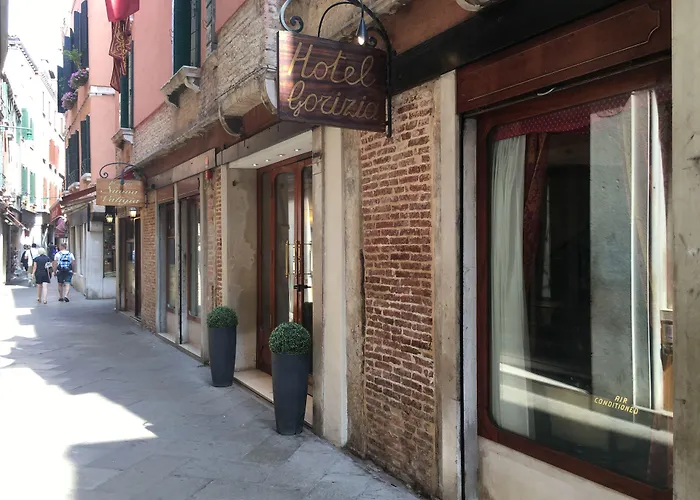 Gorizia A La ValigiaHotel Venise
